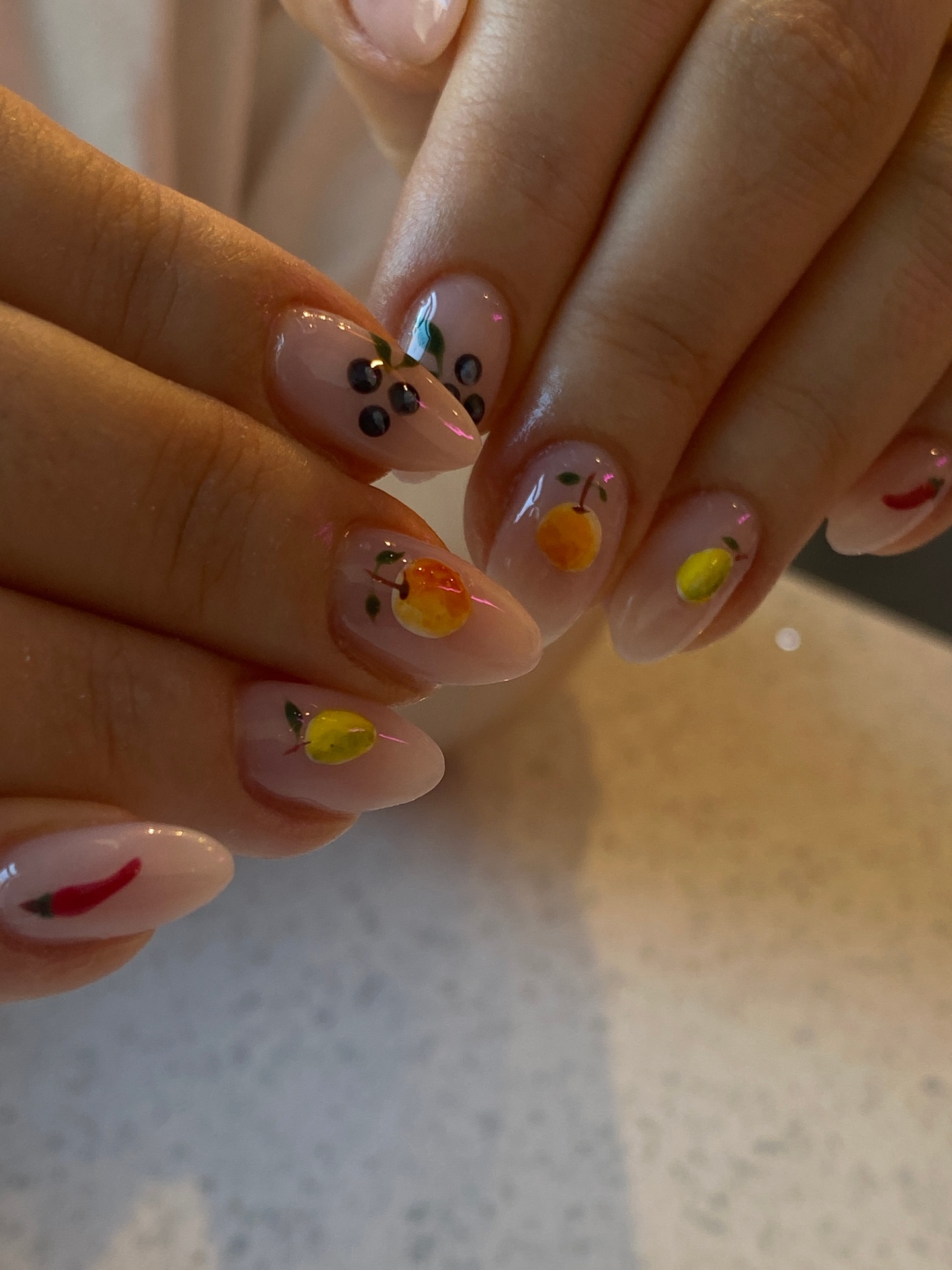 Freestyle nail art